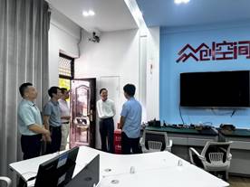 说明: J:\5.太阳集团tyc4633(2022年11月始)\照片\【20230512】符宣国书记调研学院人才工作\精选\微信图片_202305151127546.jpg